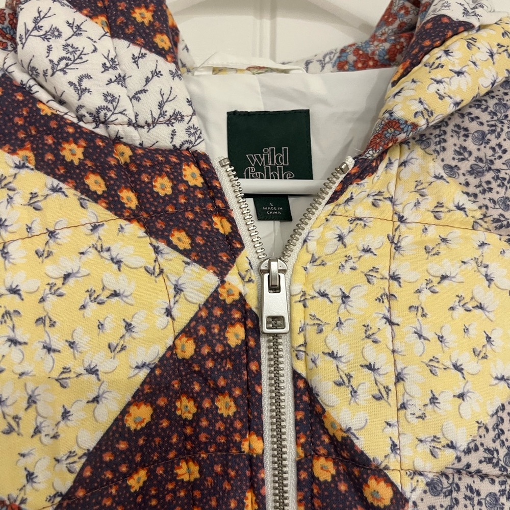 Wild Fable Women's Patchwork Jacket NWT - image 3